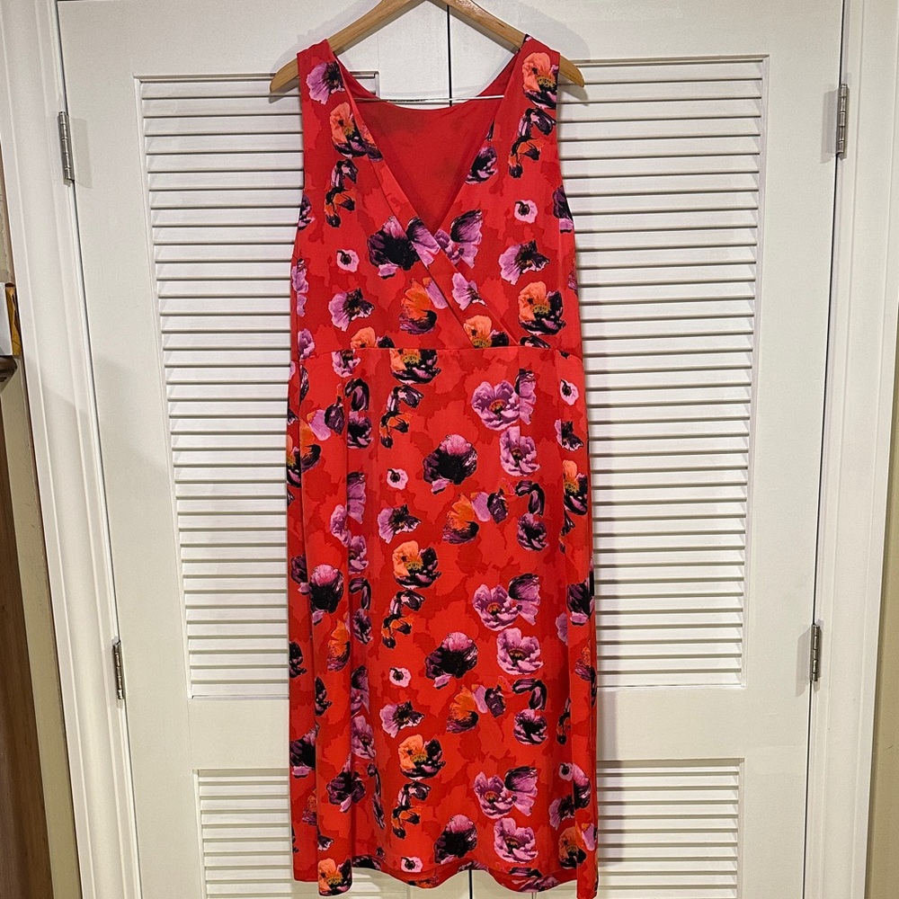 Banana Republic Floral Red Maxi Dress size 20W - Picture 4 of 15